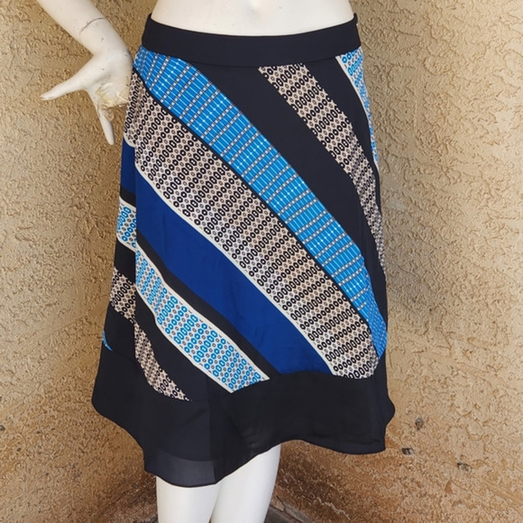 Ann Taylor cute‎ little Skirt - Picture 1 of 5